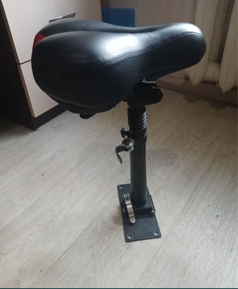 Продам электросамокат