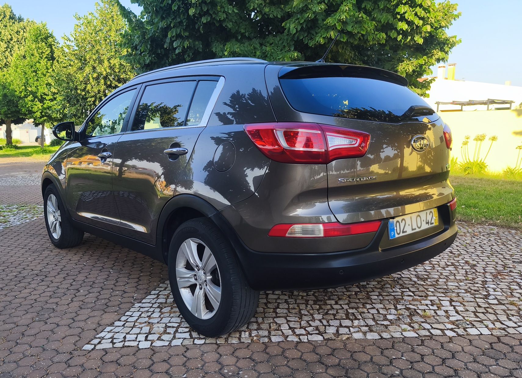 Kia Sportage 1.7 CRDi   2011, Nacional estimado

Kia Sportage