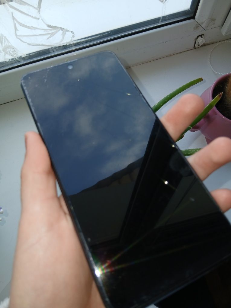 Телефон Xiaomi Redmi Note 9 Pro