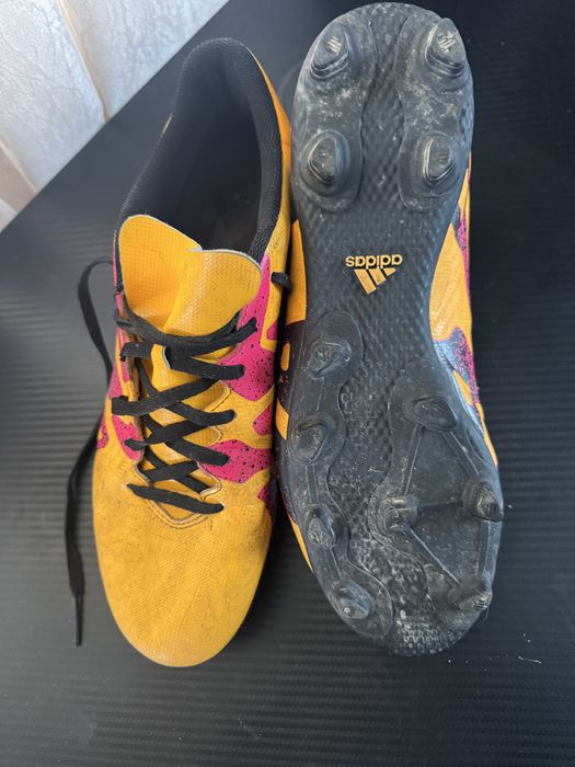 Бутси Адідас у відміному стані