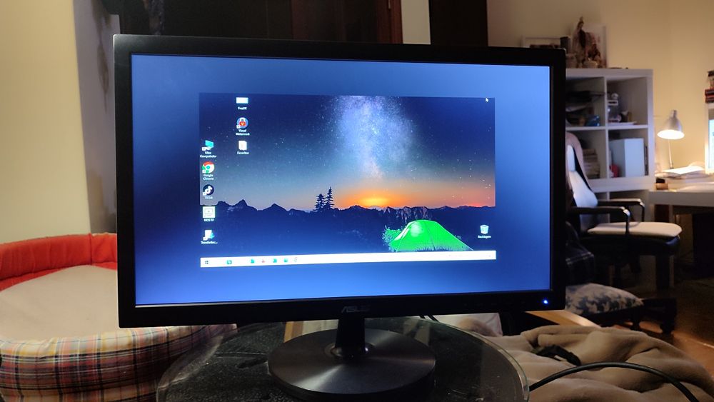 Monitor ASUS com pouco uso