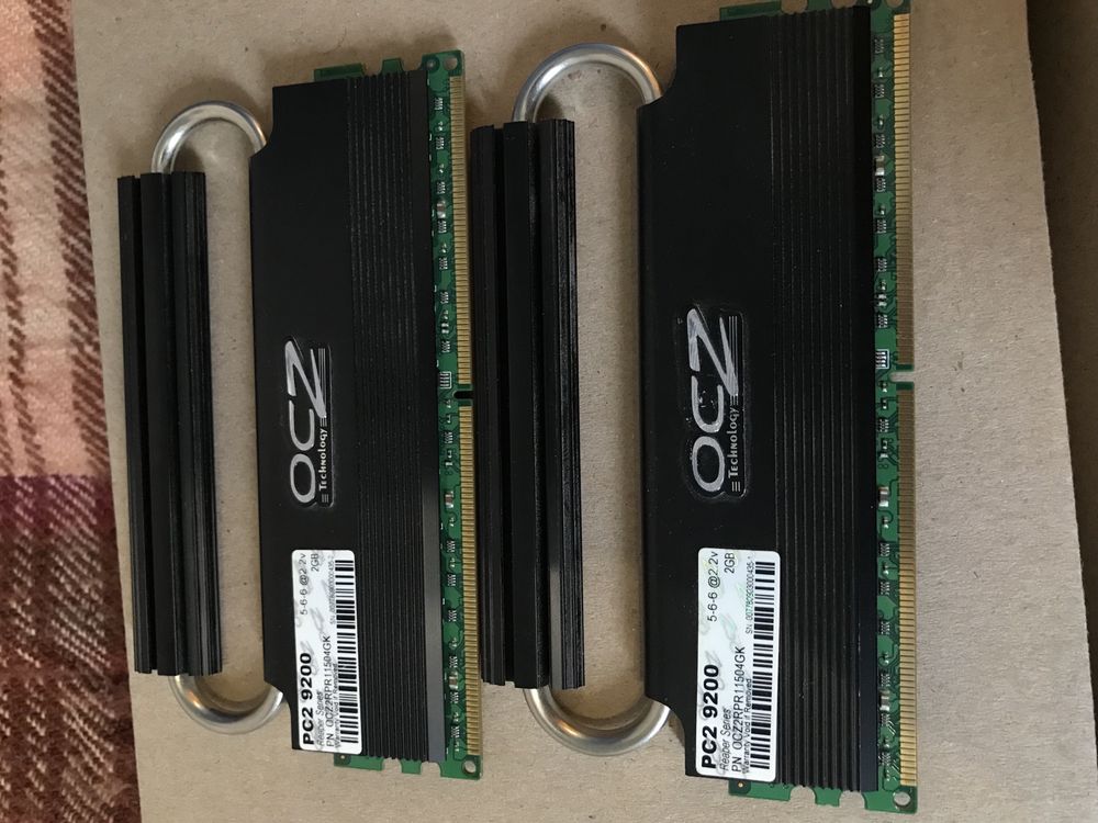 Оперативная память DDR2 2x2GB OCZ  PC2 9200 5-6-6 2.2v