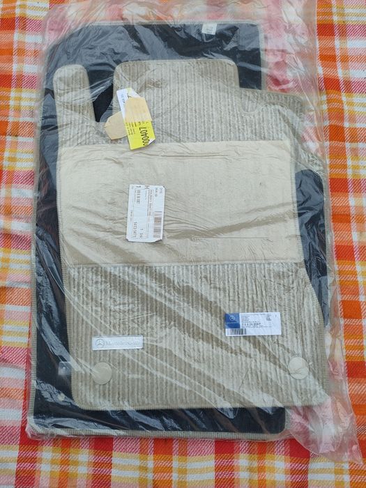 Dywaniki Mercedes W211 S211