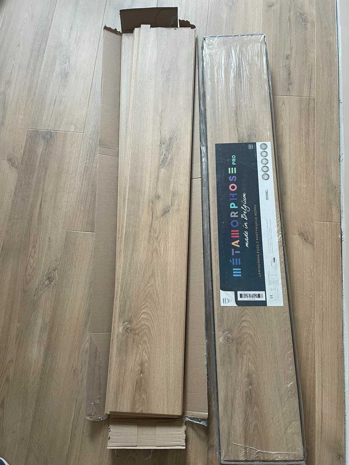 Nowe panele podłogowe Metamorphose Loara 989947 AC4 8 mm (1 op)