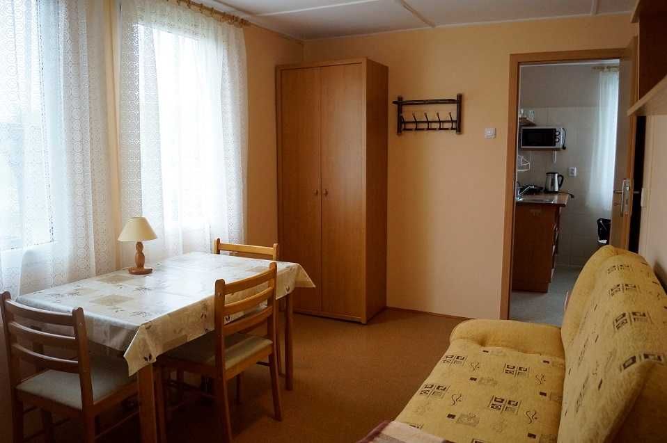 domki i pokoje w Rewalu  tuż przy plaży.
