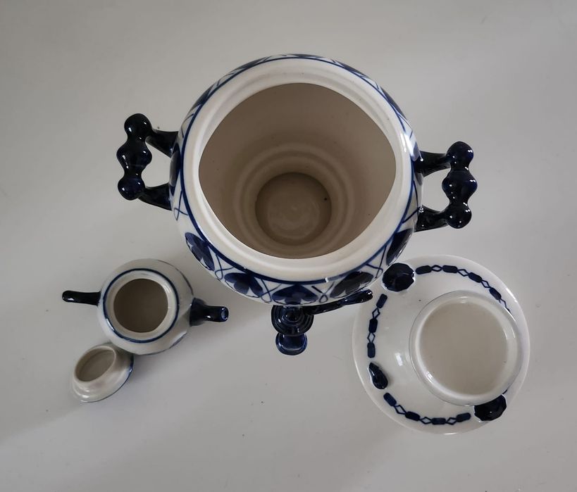 Samowar porcelanowy ozdobny Gżel