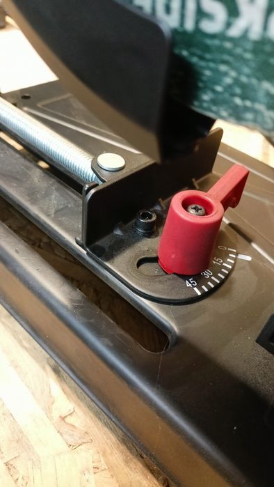 Przecinarka do metalu Parkside PMTS 180