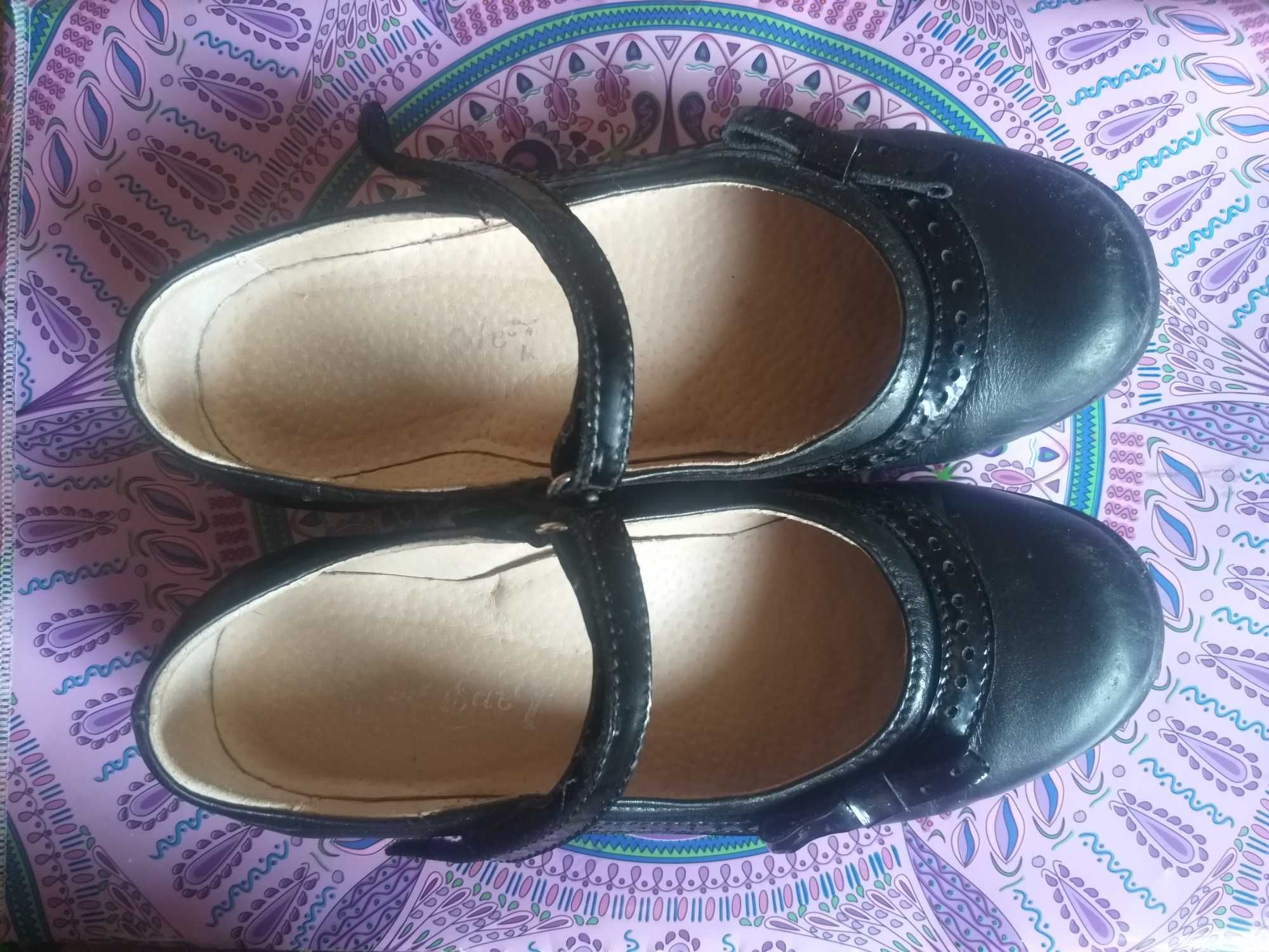 Туфли кожаные черные Lapsi в хорошем состоянии