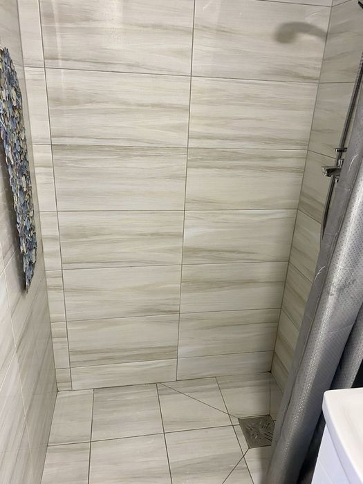 Подобово 1-к студія біля АС-2, та обл. лікарні на Пасічній, Радіозавод