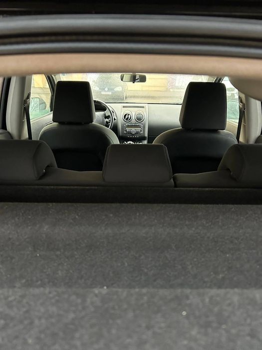 Продам Nissan Qashqai black 2008