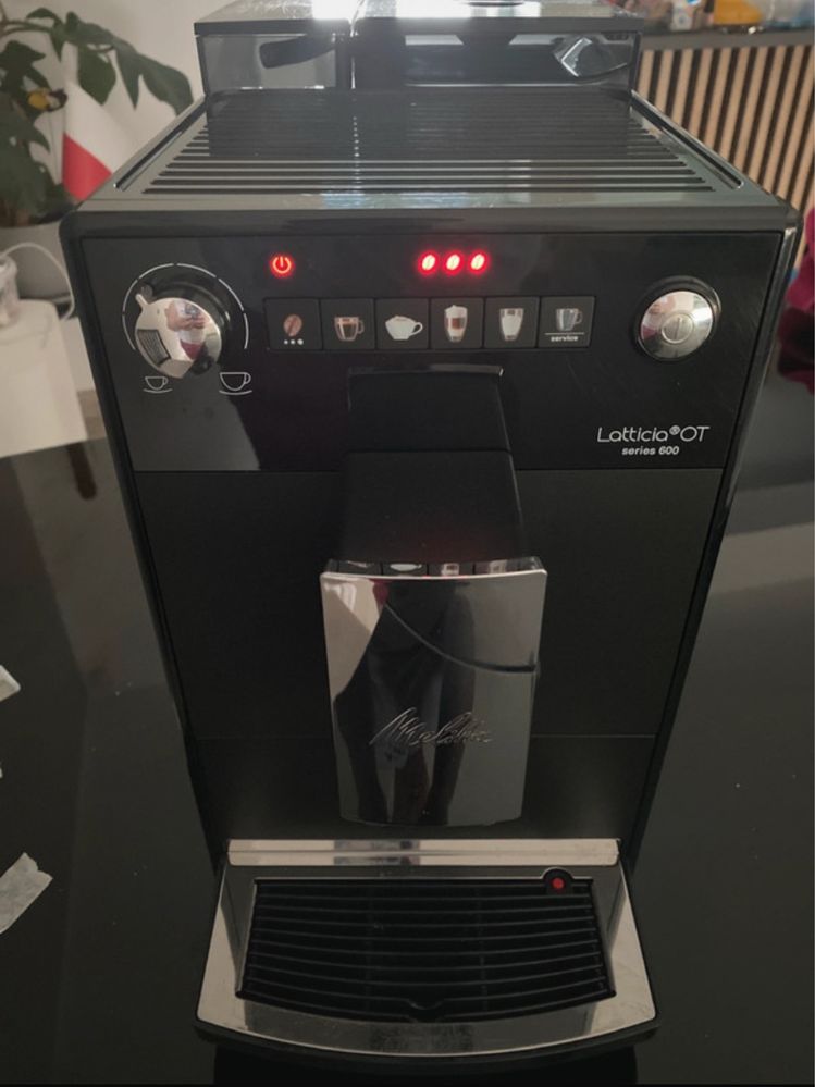 Ekspres do kawy - Melitta Lattacia OT series 600 -