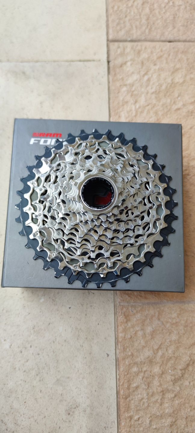 Cassete Sram Force 12v AXS