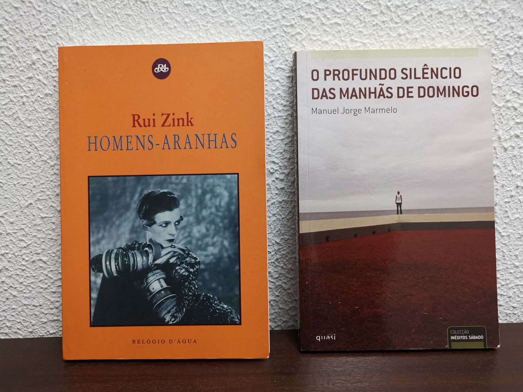 2 Livros - Homens-Aranhas / Profundo Silêncio Manhãs