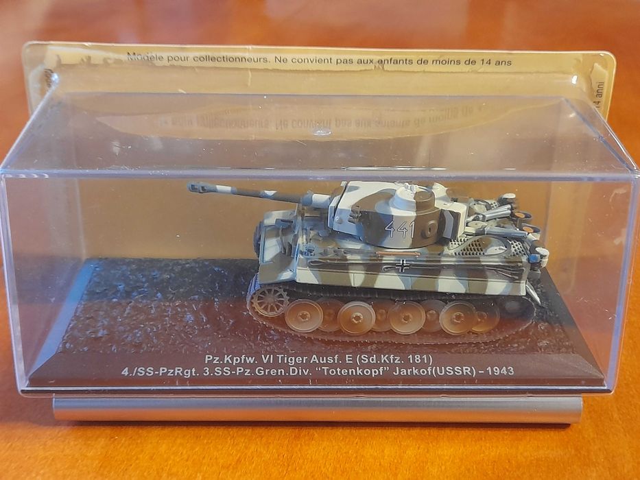 czołgi-deAgostini TIGER-TOTENKOPF-JARKOF (USSR)-1943