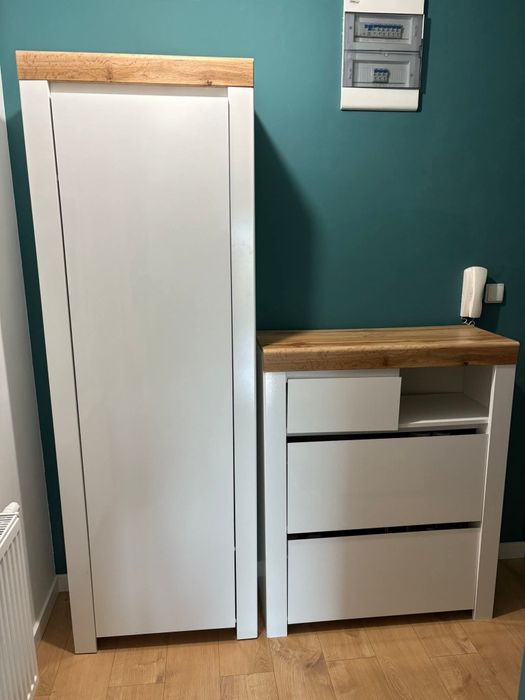 Szafa słupek  BRW Holten – biały/dąb Wotan – Plewiska