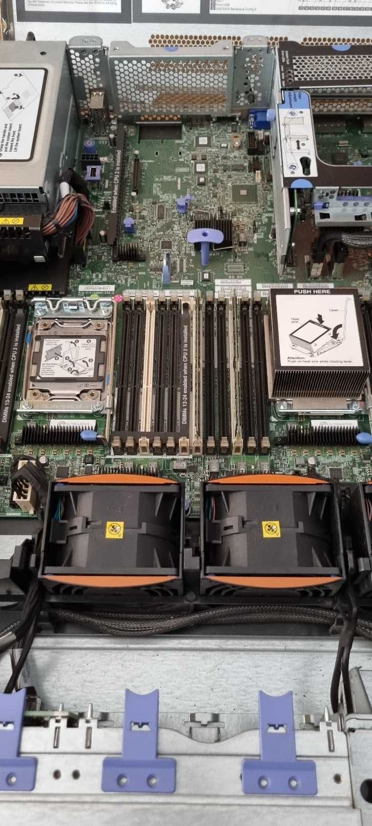 Serwer System x3650 M4 IBM