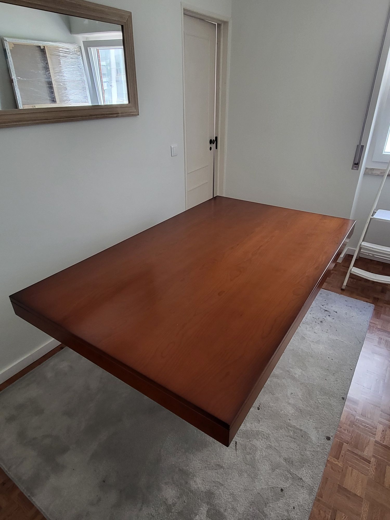 Mesa de jantar madeira maciça de Cerejeira