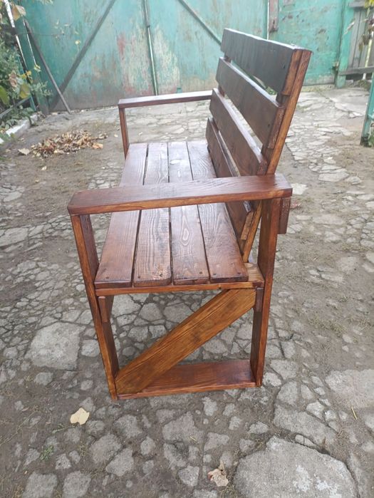 Диванчик з дерева