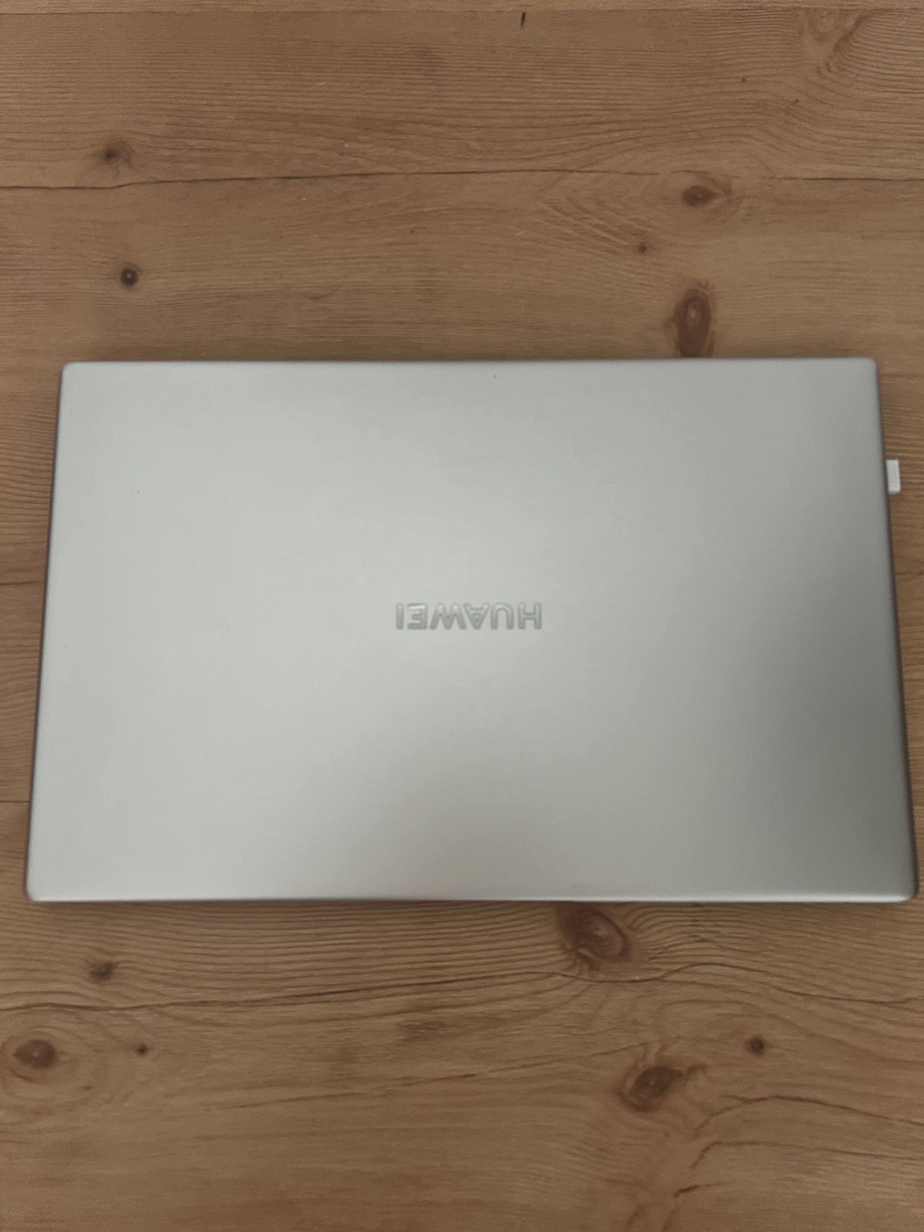 Laptop Huawei D15