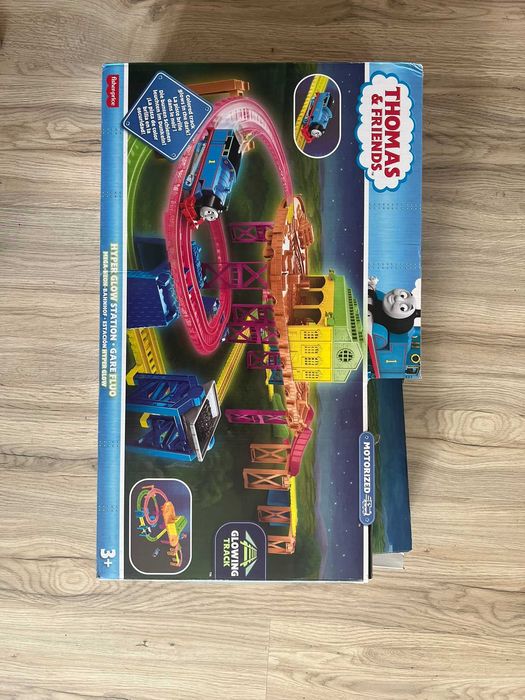 Tomek i Przyjaciele zakręcona stacja FJL41 Track Master