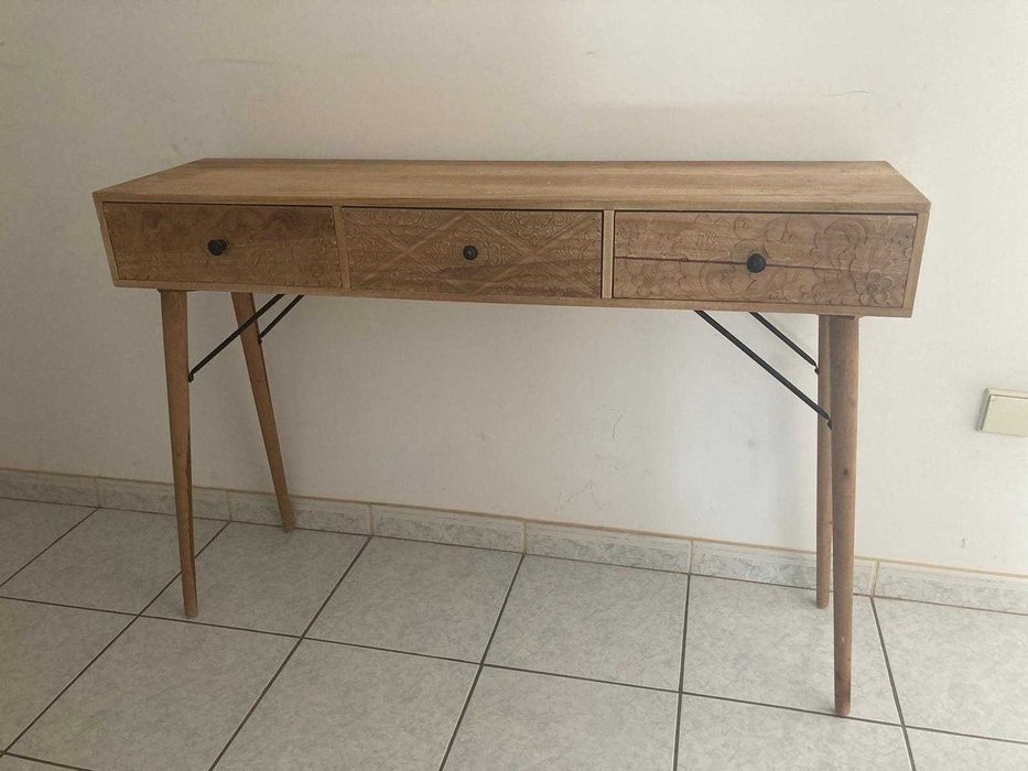 Aparador de Madeira (115x80x30)
