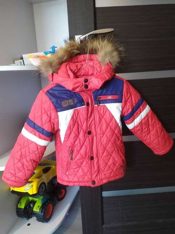 Зимняя куртка для мальчика 2-3 года, 86 размер в идеальном состоянии