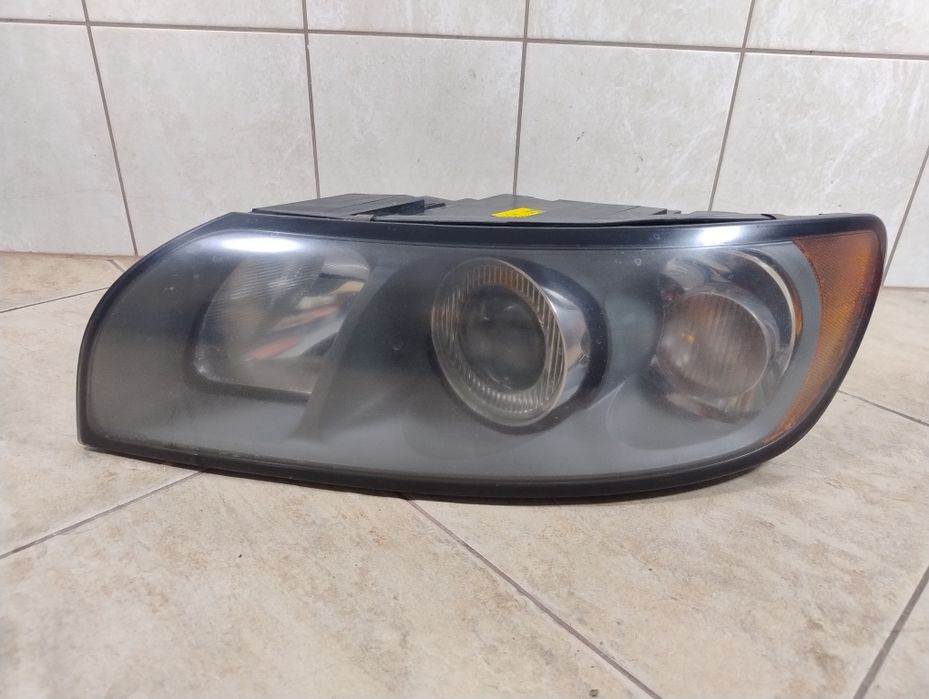 Volvo S40 V50 lampa reflektor lewy przód Europa wysyłka OLX