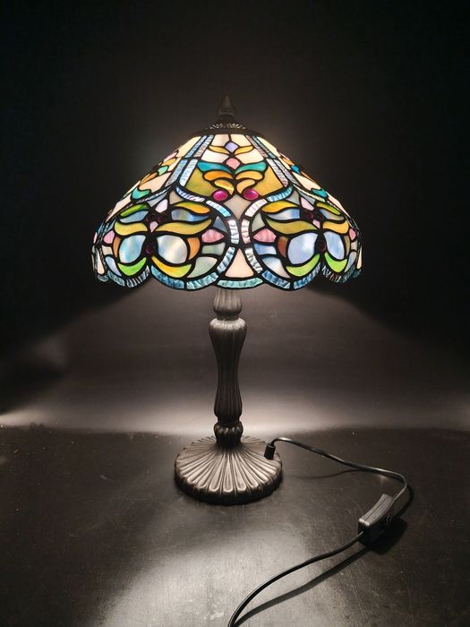 Duża lampa stojąca witrażowa Tiffany