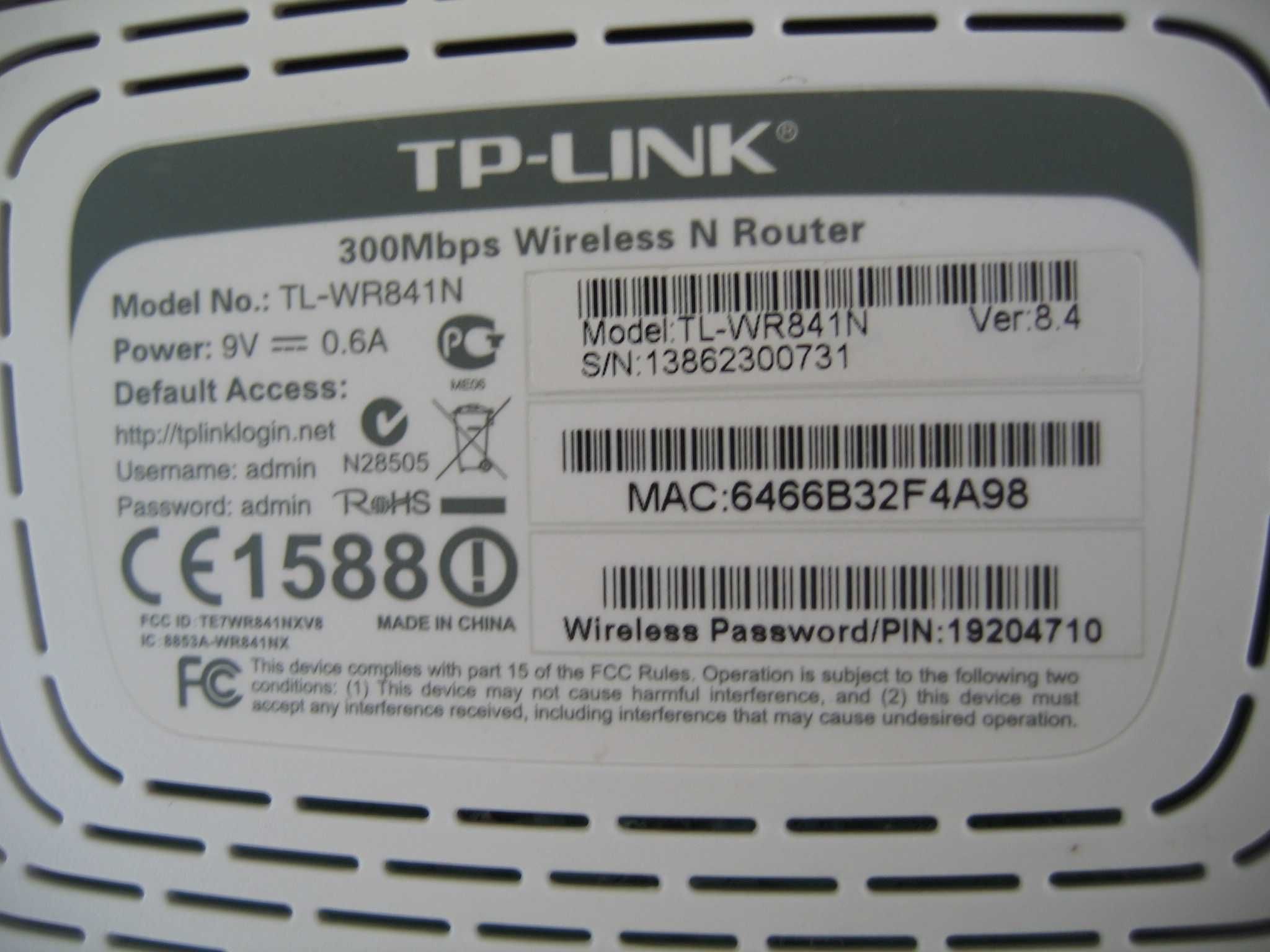 Router  TP LINK TL-WR841N