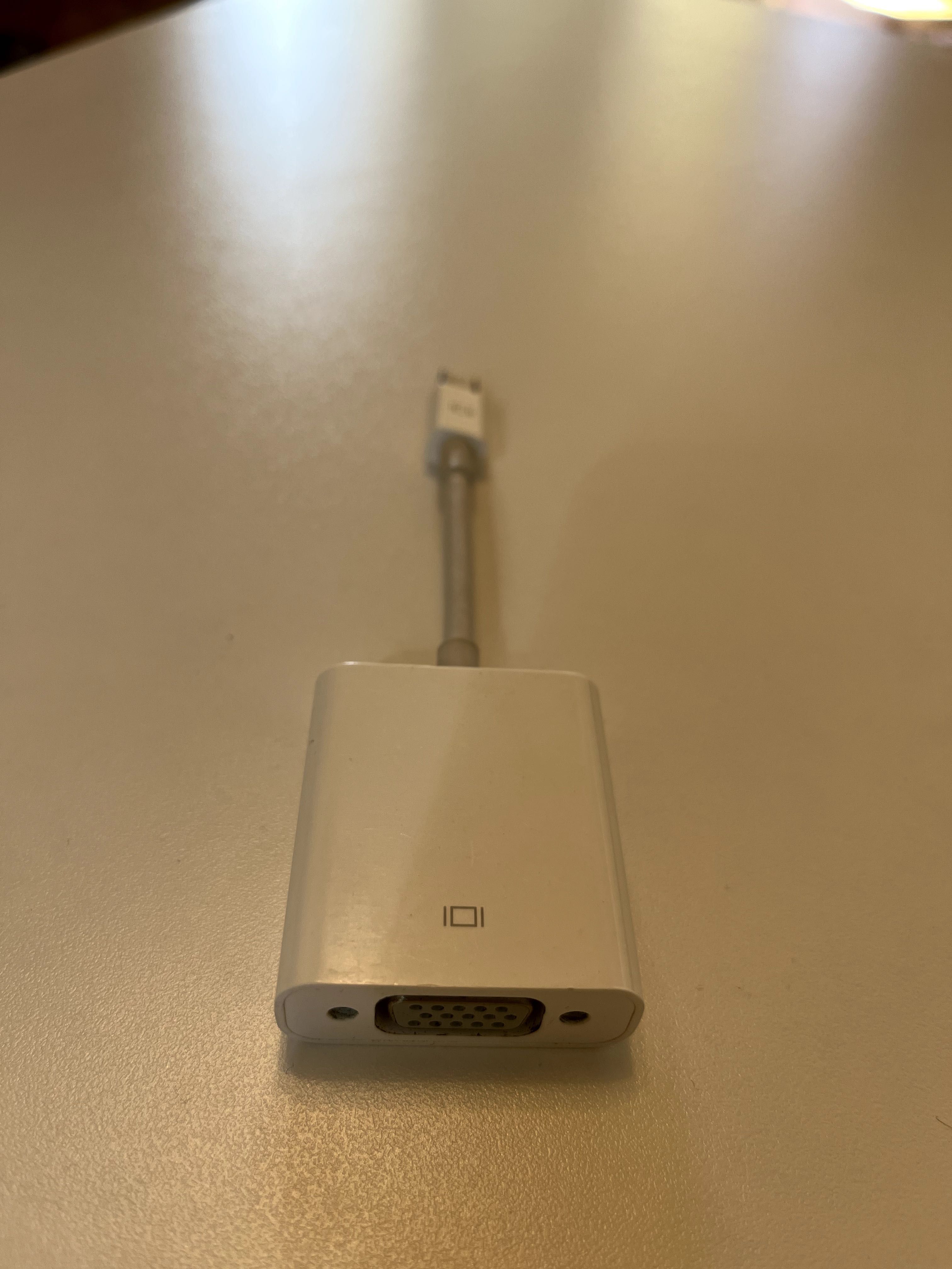 Przejściówka Apple Mini DisplayPort - VGA (A1307). Używana. Sprawna