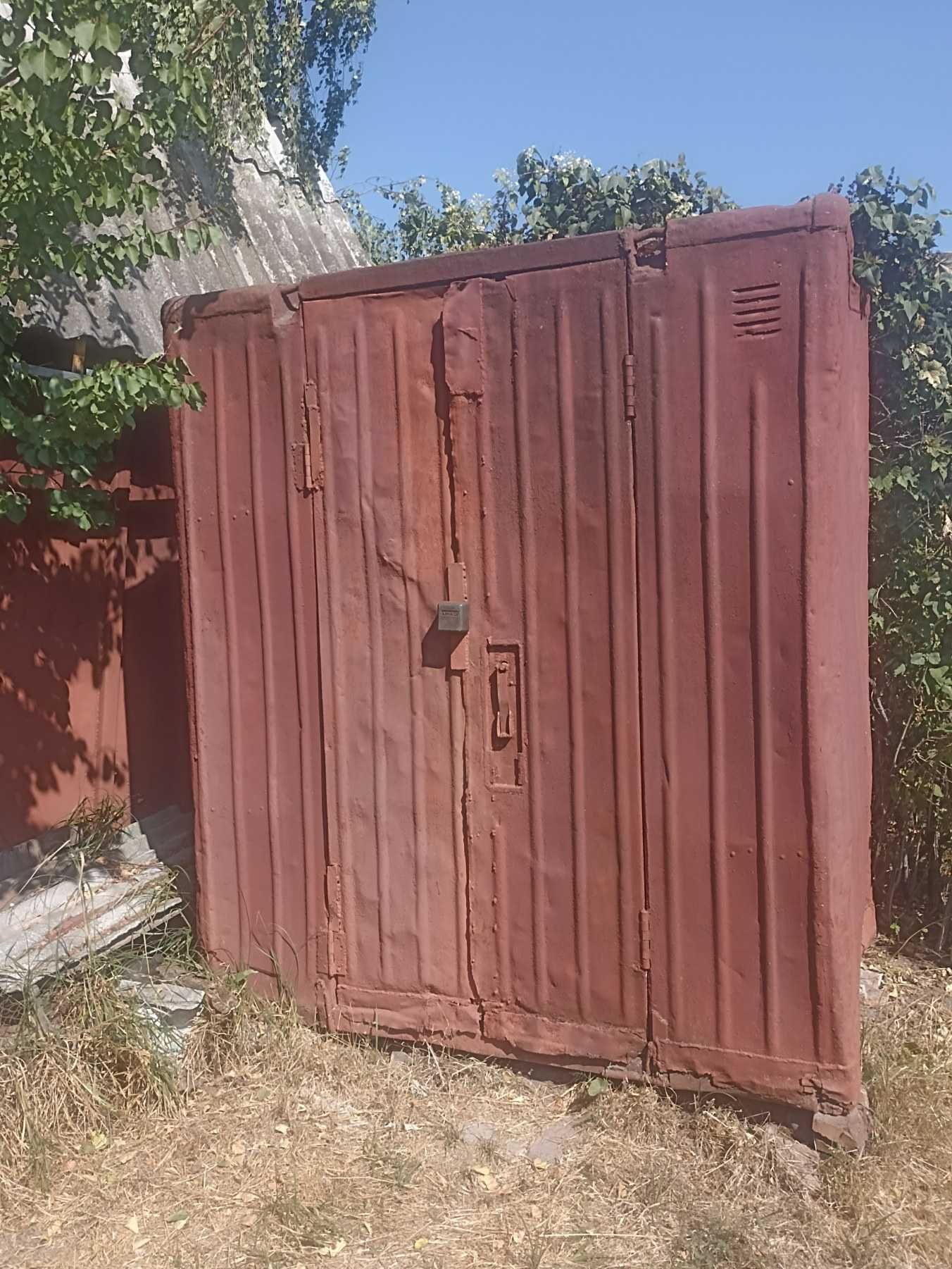 Контейнер б/у продам 3 та 5 т