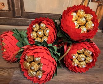 Kwiat z Ferrero Rocher