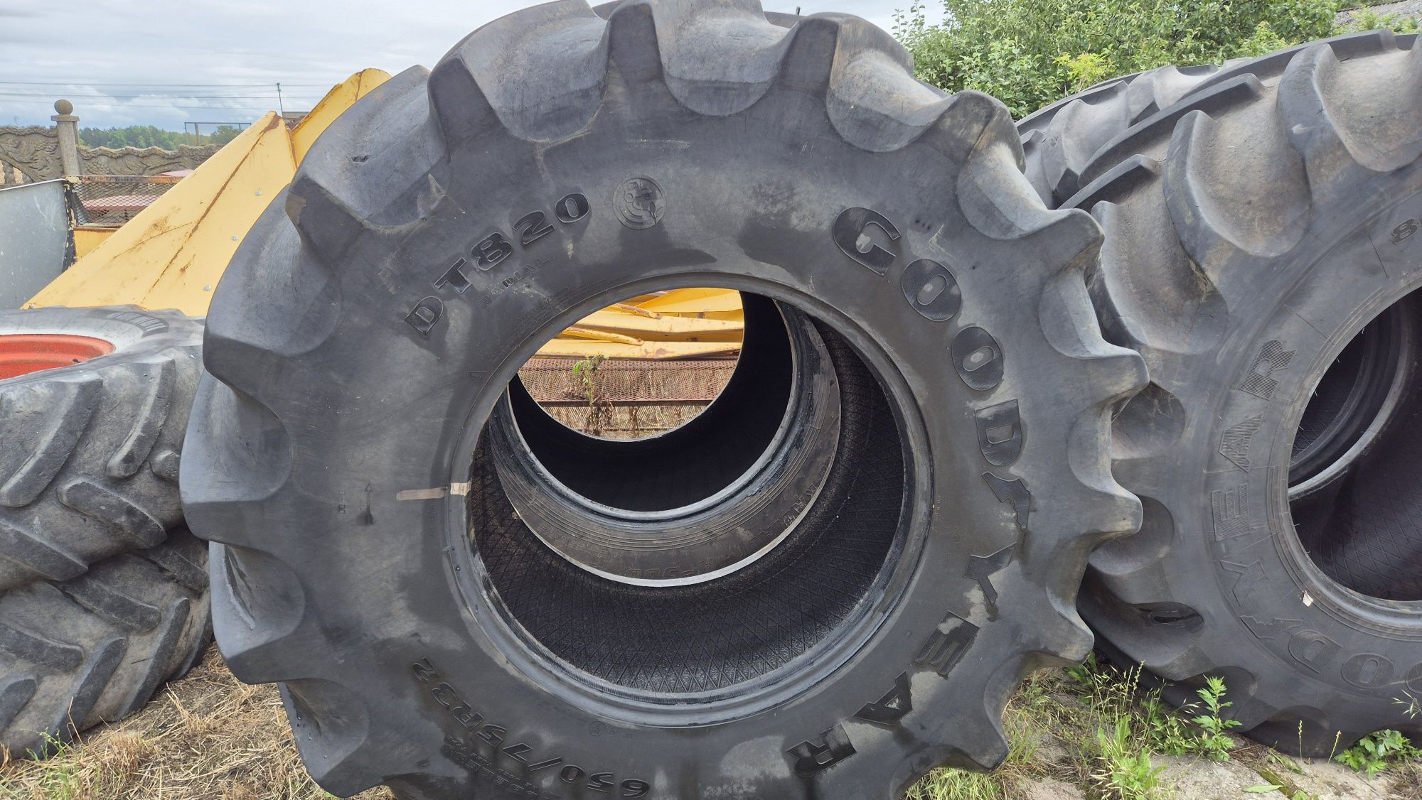 Opona kombajn goodyear 800/65R32 650/75R32
