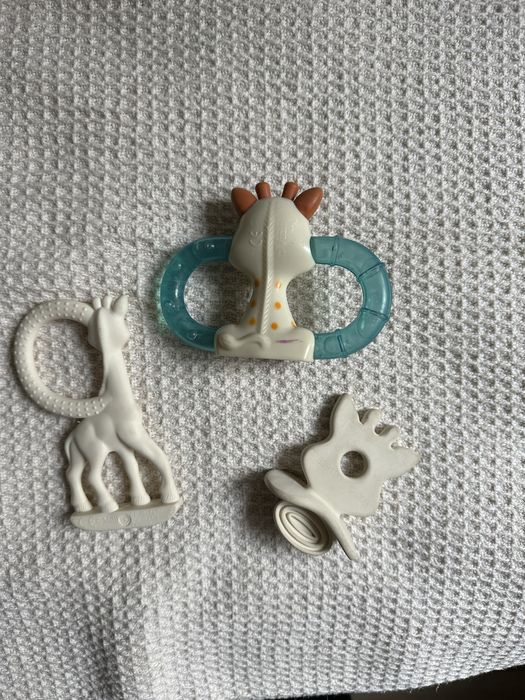 Іграшка-прорізувач Vulli So Pure Жирафа Софі