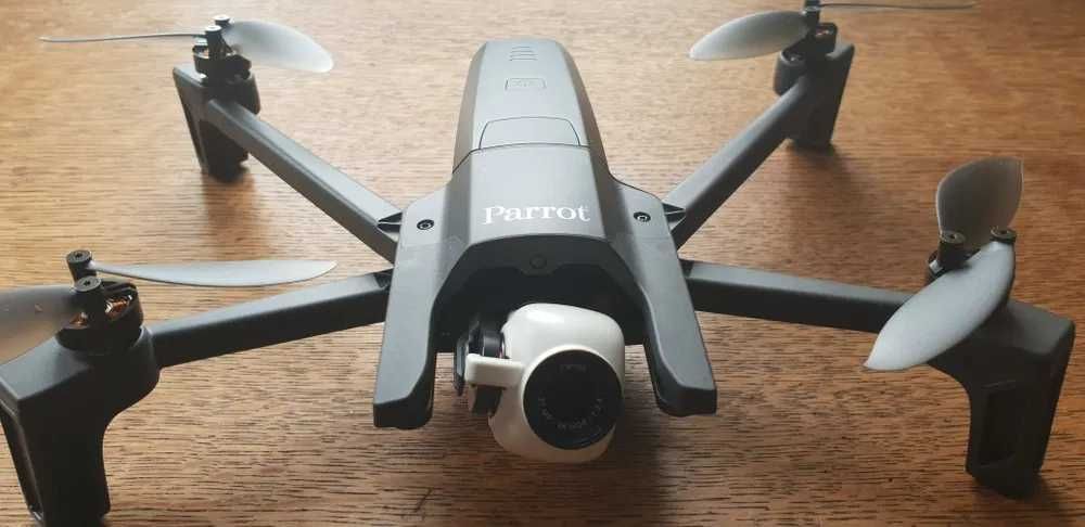 Drone Parrot Anafi;4K;Gps+Glonass;21Mpx;zoom3x;4Kms;1 bateria;TROCO