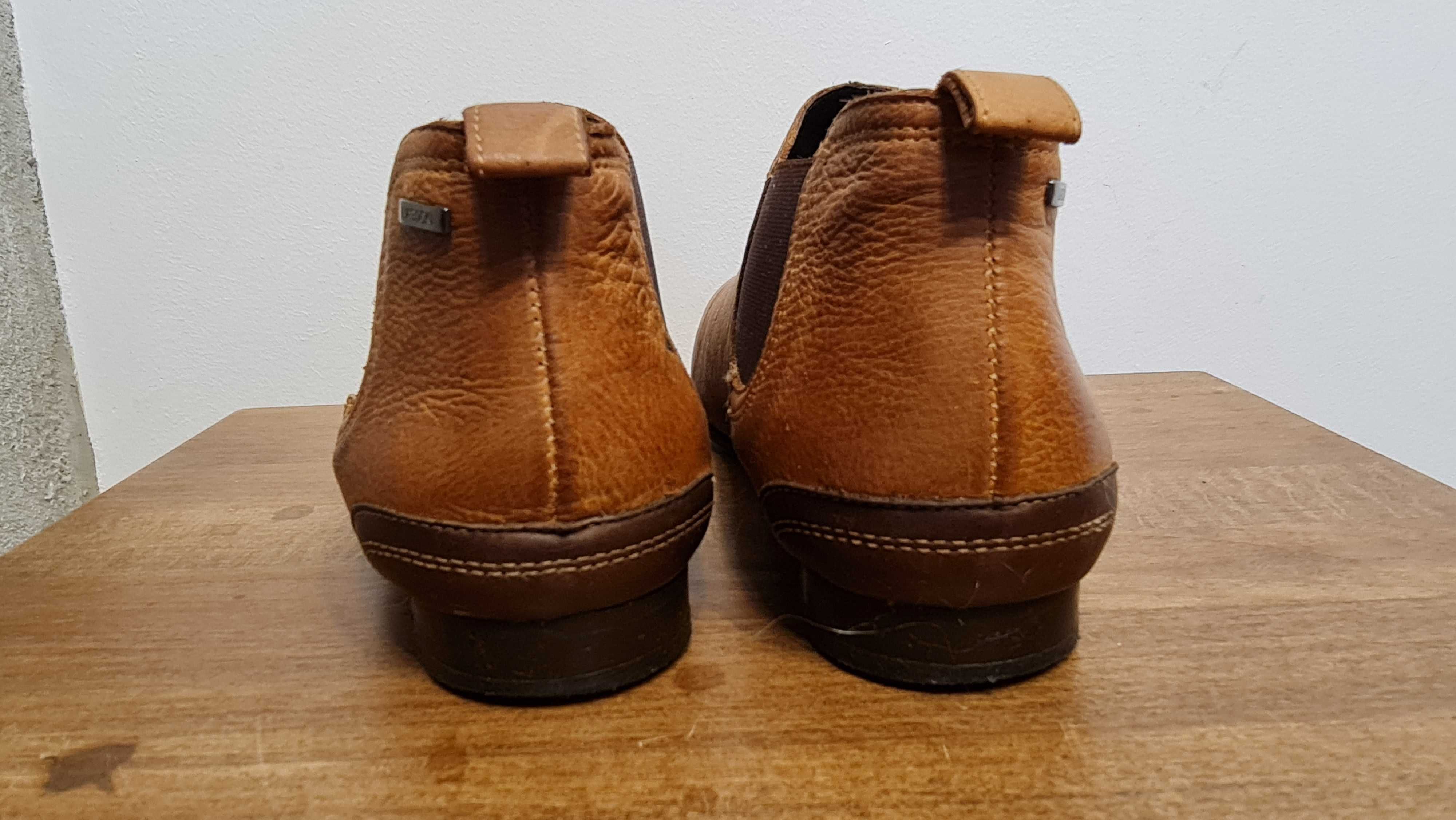 Skórzane kamelowe Botki Lasocki rozmiar 39