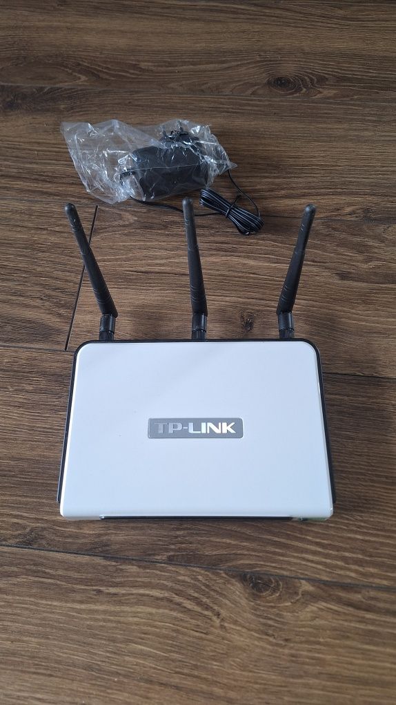 TL-WR1043ND router