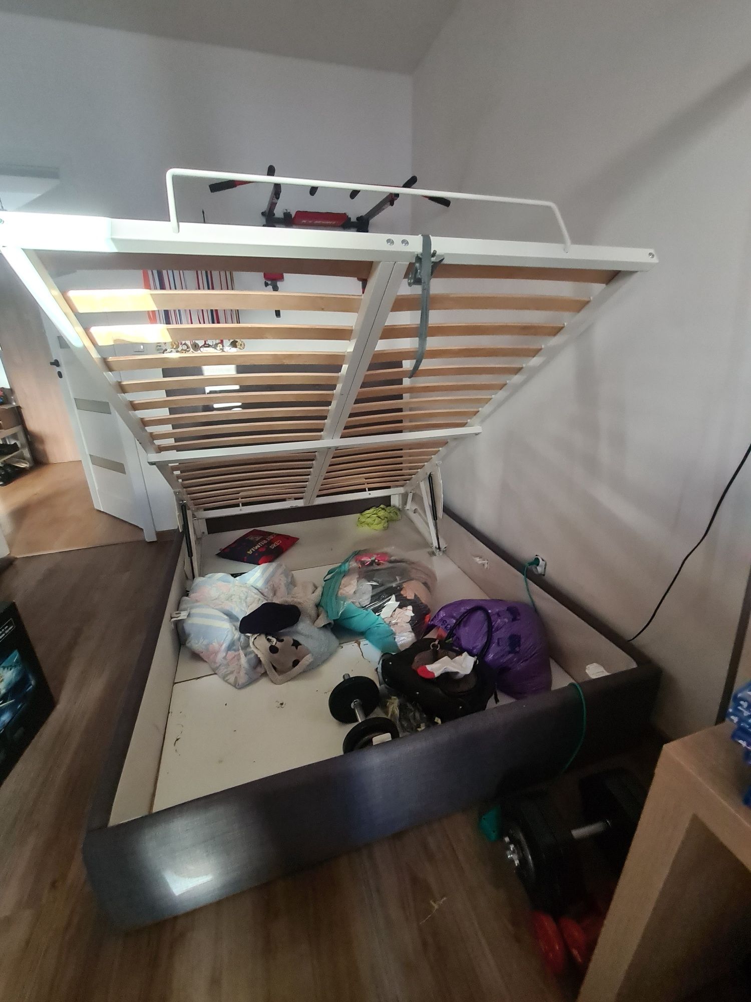 Transport Wniesienie Trójmiasto okolice Łóżko+materac 2/140 ikea s bdb