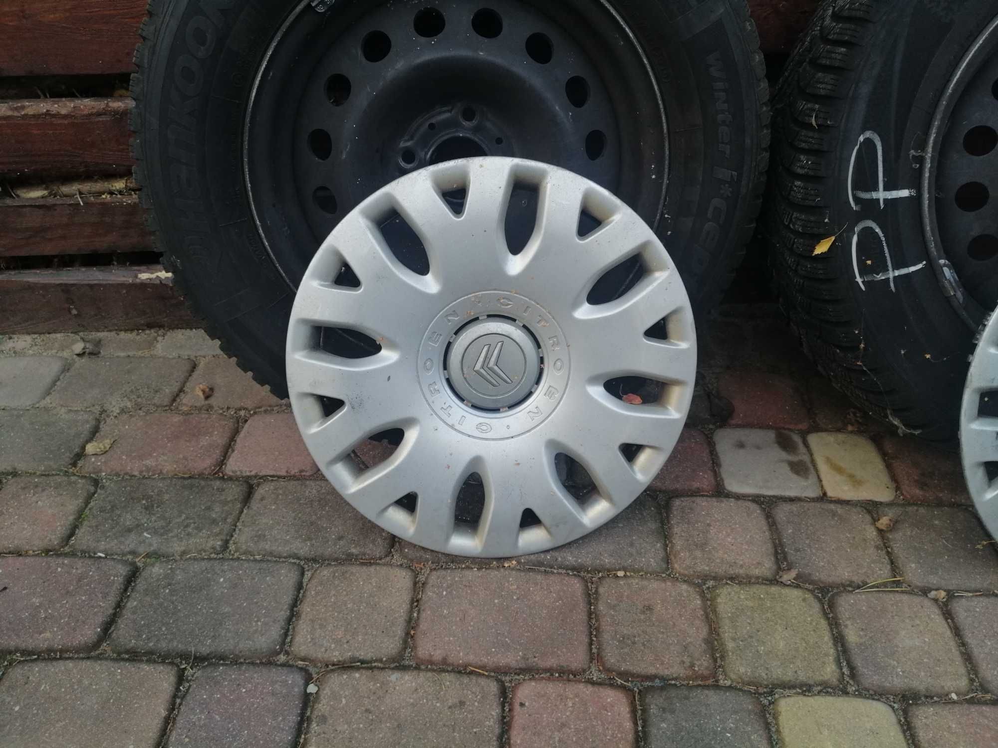 Felgi z oponami zimowymi 205/65R15 do citroen+oryginalne kołpaki