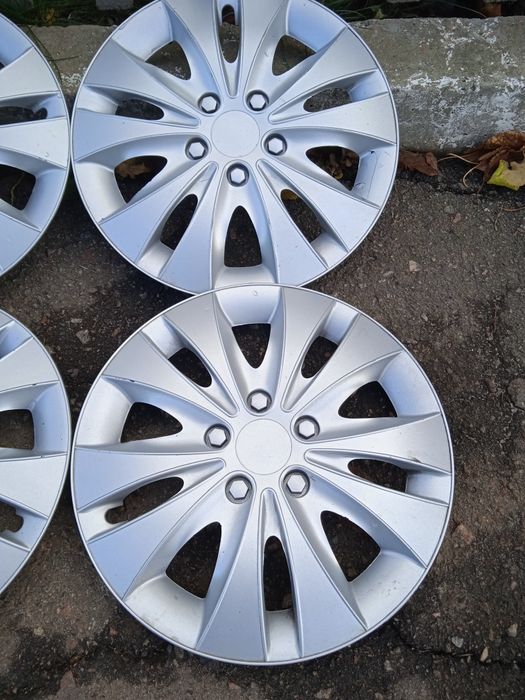 Комплект ковпаків на 14