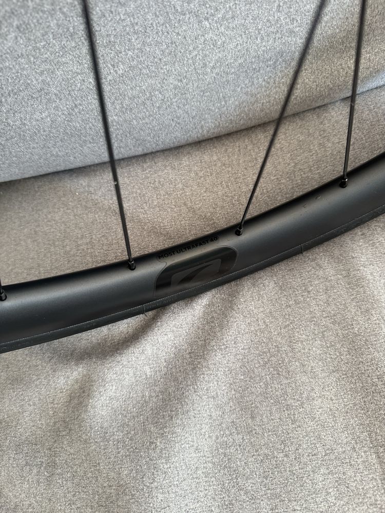 Koła Most Ultrafast 40 Disc / Vision SC40 Disc + Pirelli + Shimano