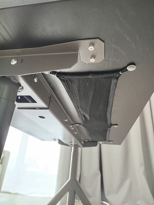 Secretária preta IKEA