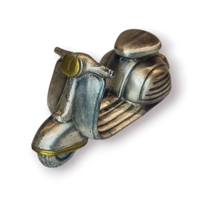 Mini Escultura Decorativa “Vespa Vintage” em Metal