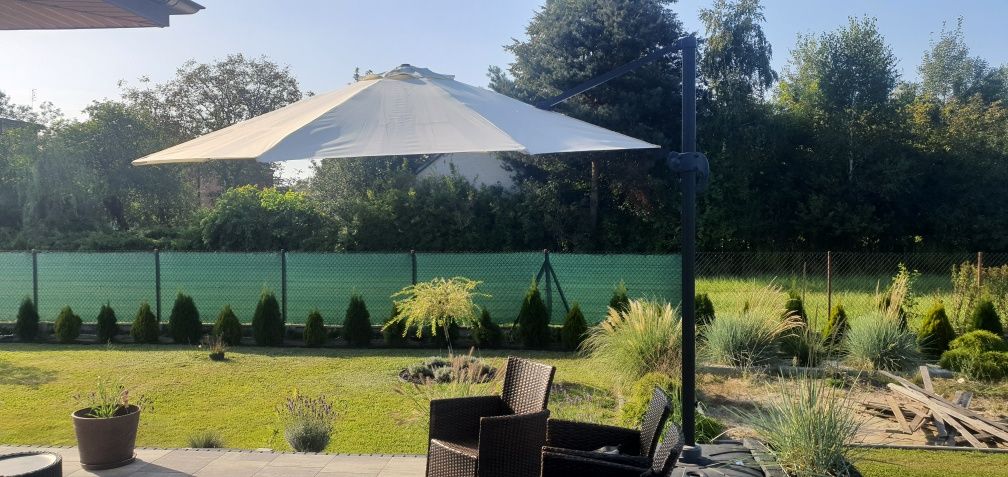 Parasol ogrodowy Cantilever 3m beżowy