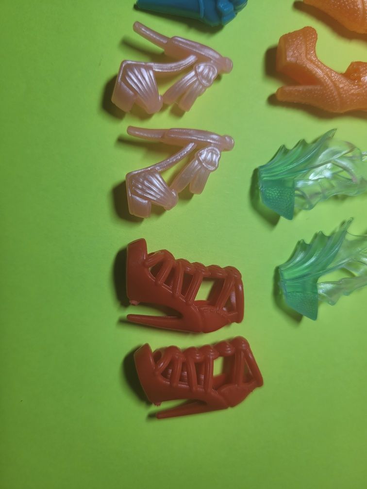 Buty dla lalki Barbie komplet