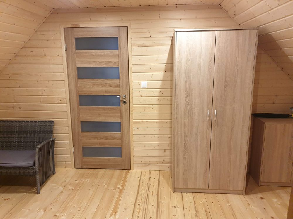 MAZURY Domek 9 osób nad jeziorem z pomostem, łódką i tarasem