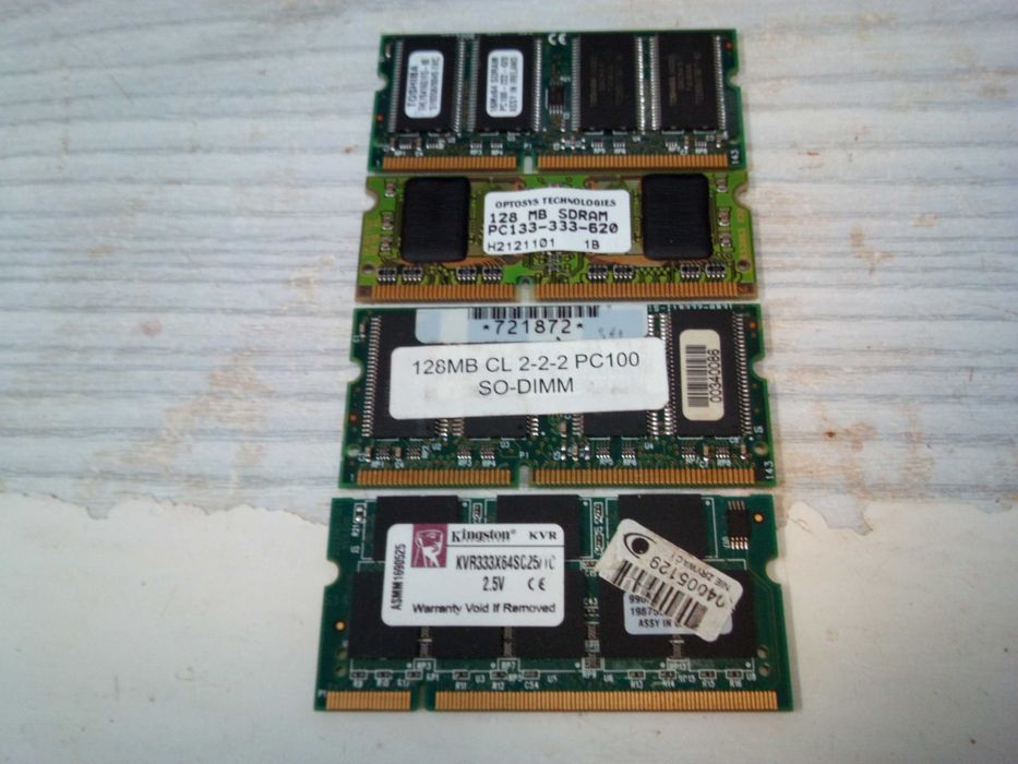 Pamięć Ram Do Laptopa Dimm Sd Ram 3 Sztuki. DDR 1. 1 Sztuka