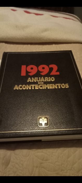 Trinta livros que estão nestas 8 fotos excelente estado