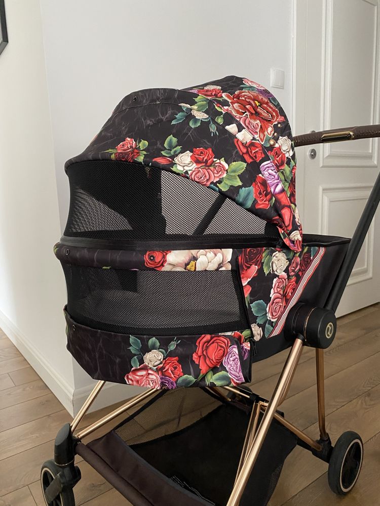 Gondola Cybex Mios 2.0 Spring Blossom dark