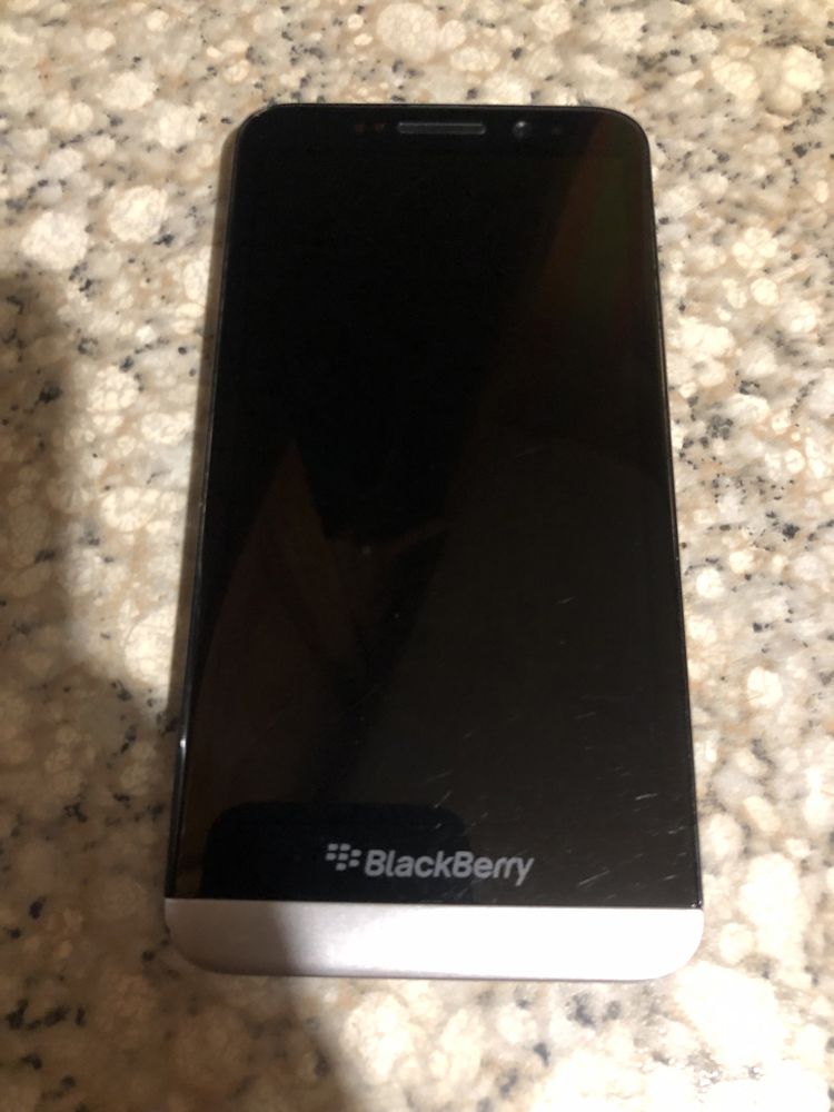 Blackberry Z 30 2/16гб.